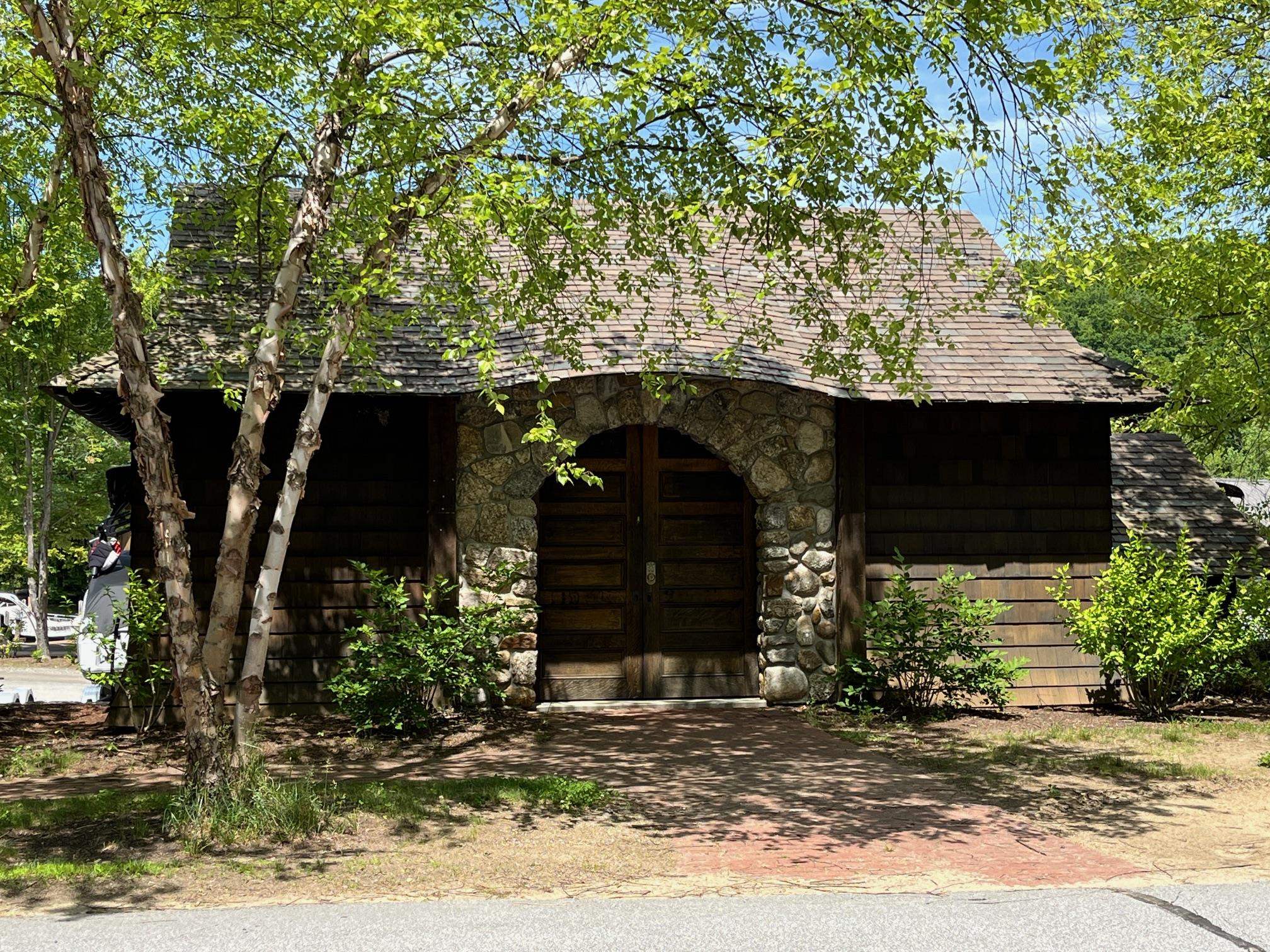 283 River Street