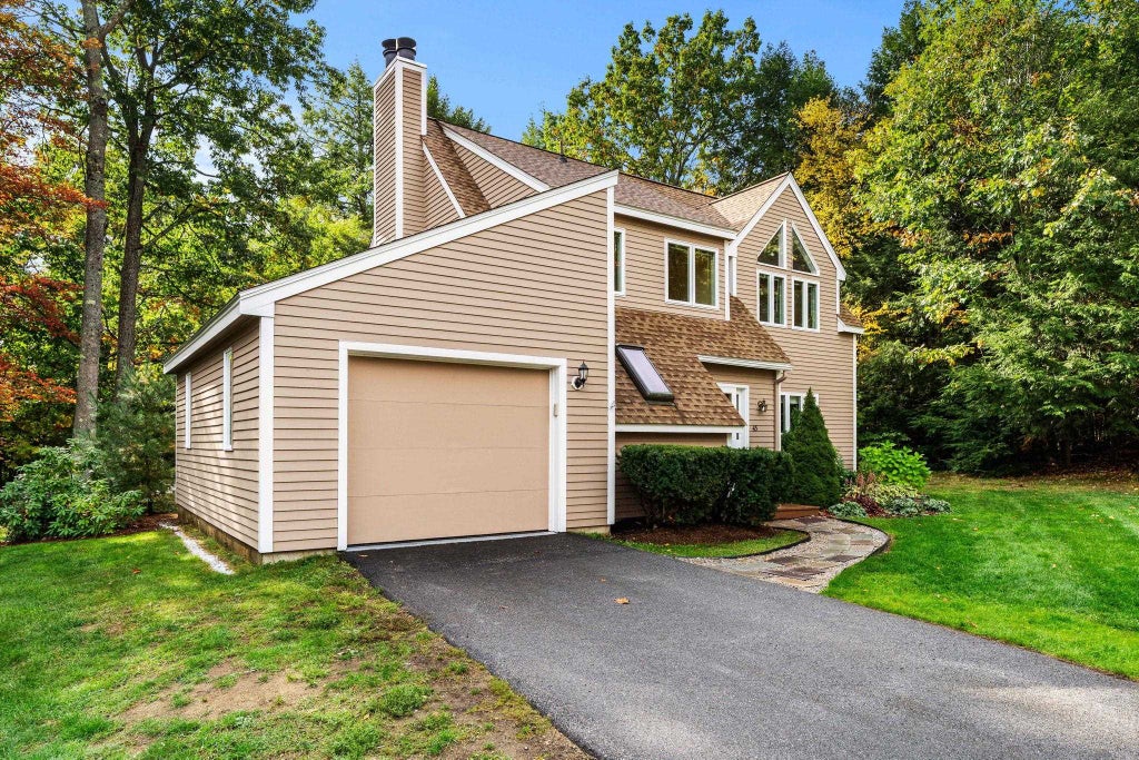 Photo of 43 Alpine Circle, Laconia, NH 03246 (MLS # 5113763)