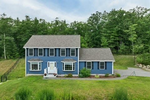 Photo of 114 Timber Ridge Drive, Milford, NH 03055 (MLS # 5100390)