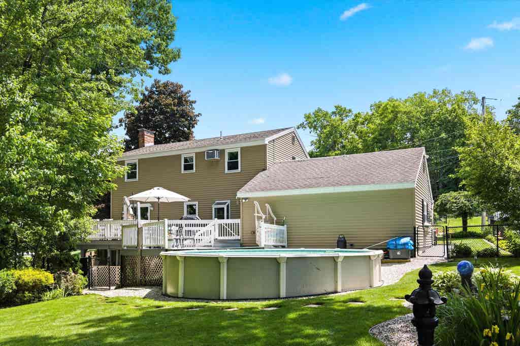 Photo of 188 Patricia Lane, Manchester, NH 03104 (MLS # 5093297)