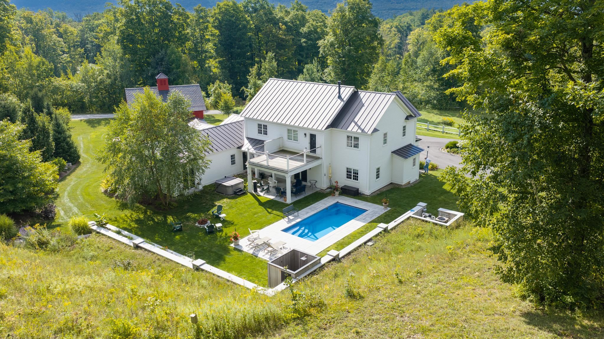 120 Summit View
