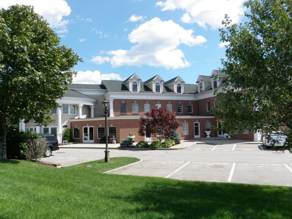 155 Lafayette Road 4