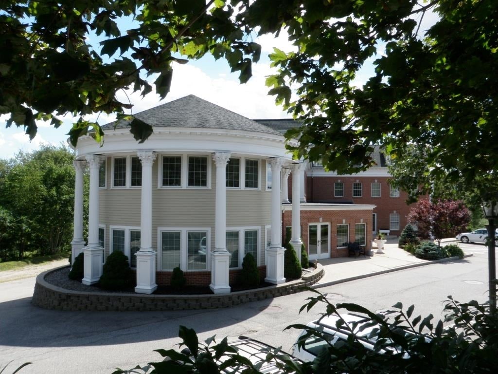 155 Lafayette Road 4