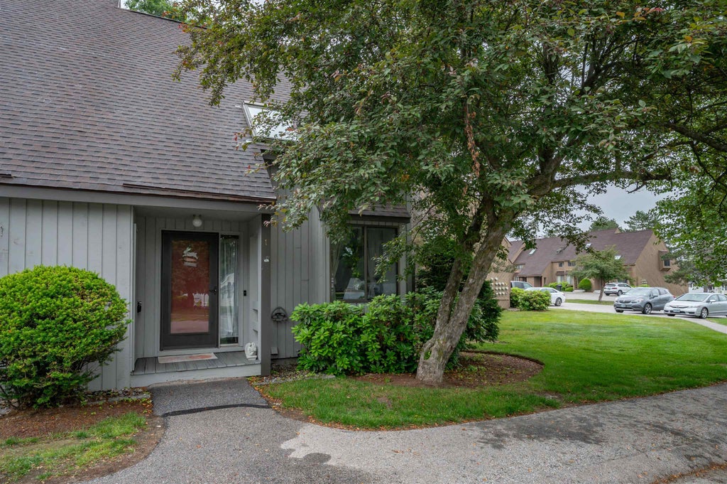 Photo of 1 Harwich Court, Merrimack, NH 03054 (MLS # 5109686)