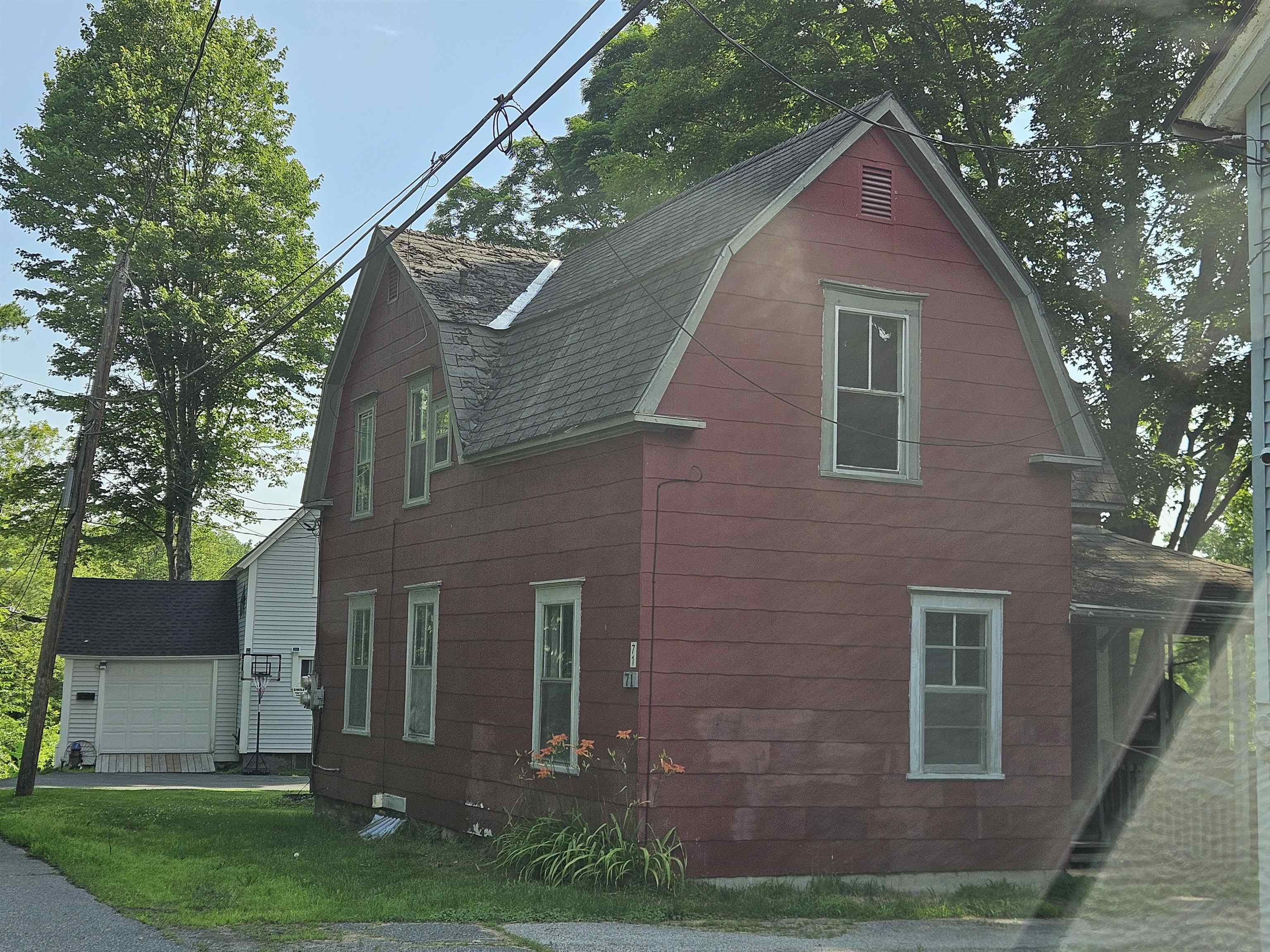 71 Riverside Avenue