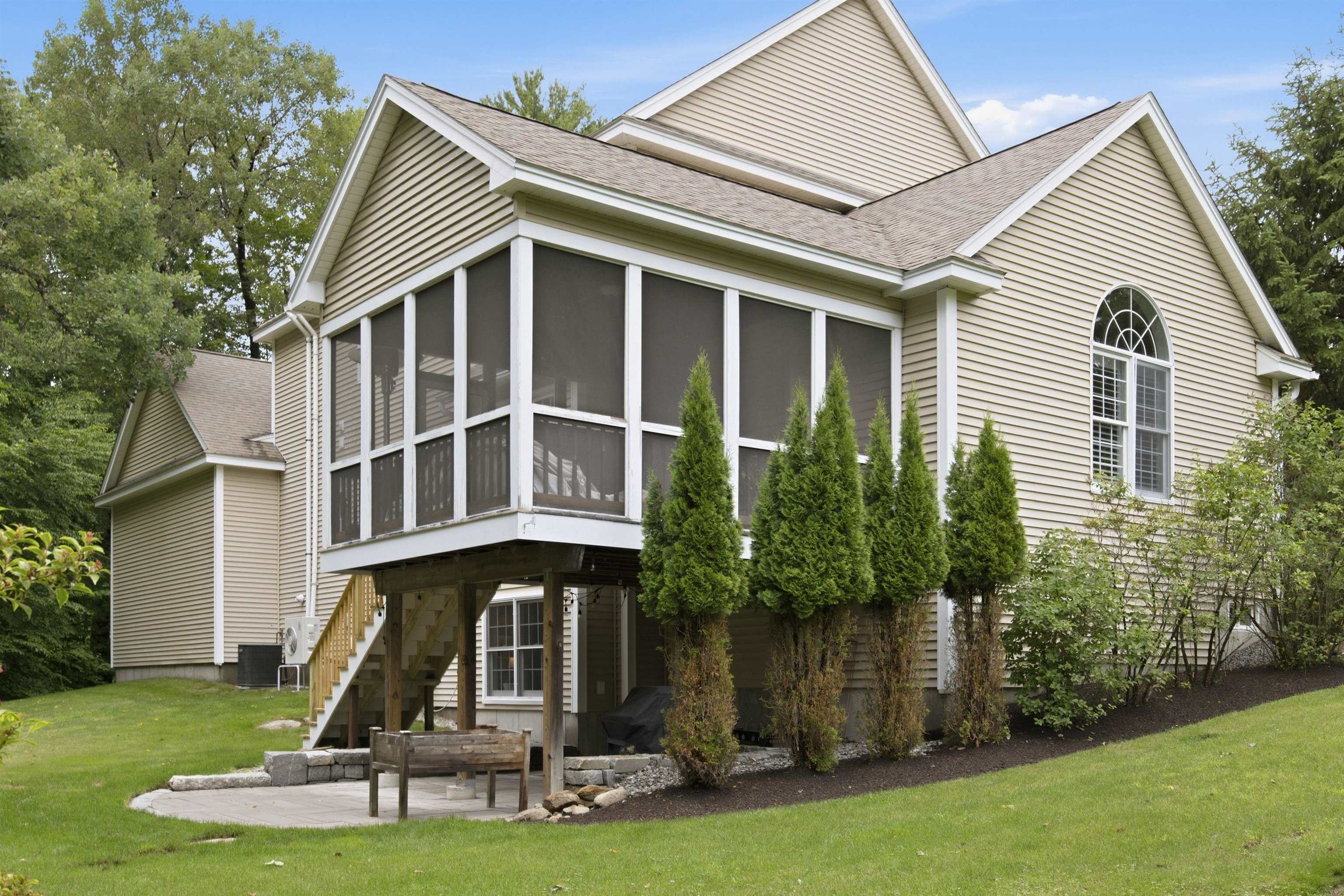 26 Emerson Road
