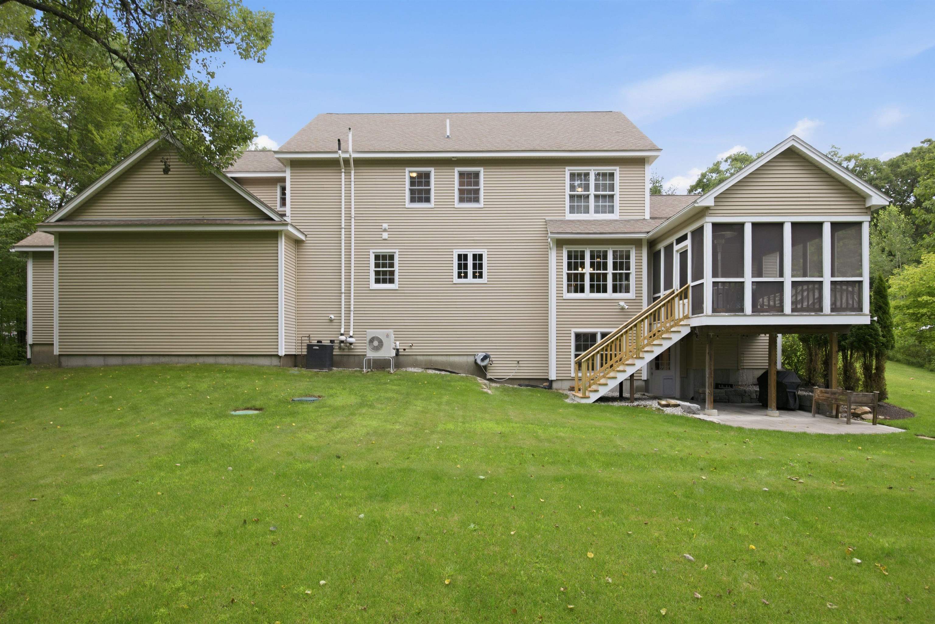 26 Emerson Road
