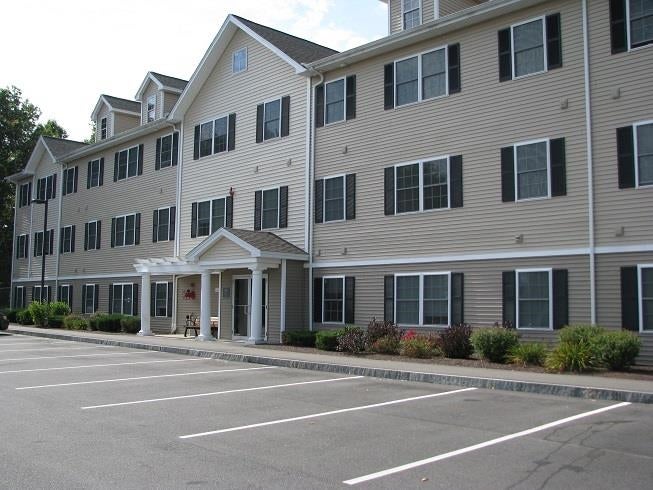 Photo of 100 Sentinel Court #301, Manchester, NH 03104 (MLS # 5109711)