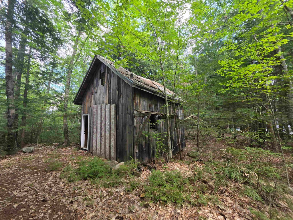 Photo of 37 Shady Lane, Tilton, NH 03276 (MLS # 5105600)