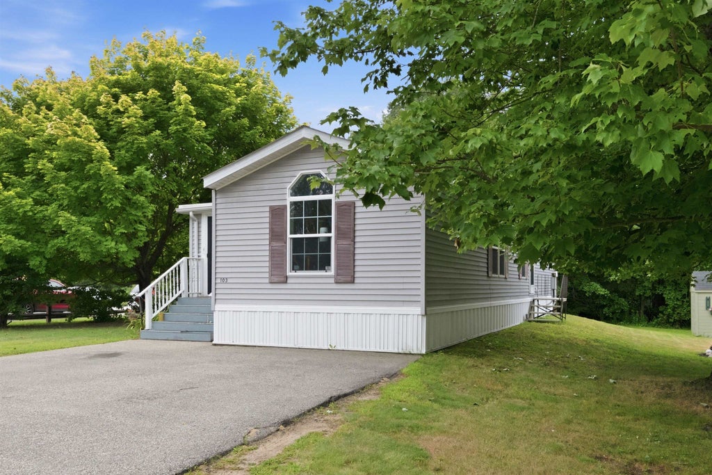 Photo of 103 Hayes Park, Exeter, NH 03833 (MLS # 5102581)