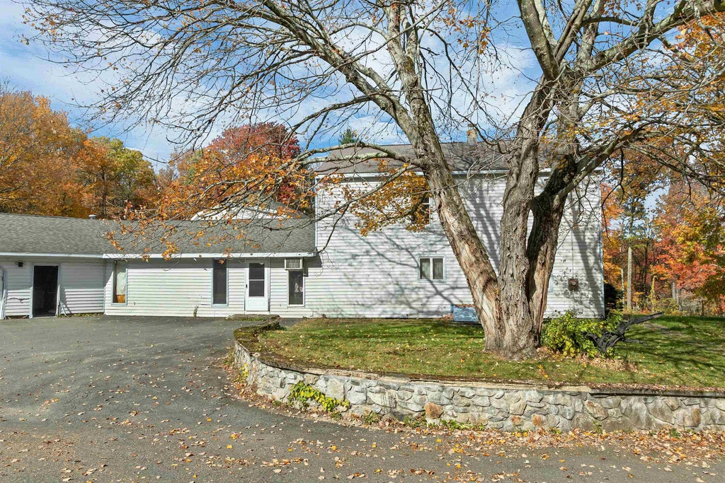Photo of 56 Prescott Heights Road, Hooksett, NH 03106 (MLS # 5115729)