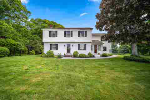 Photo of 232 Dover Point Road, Dover, NH 03820 (MLS # 5093218)