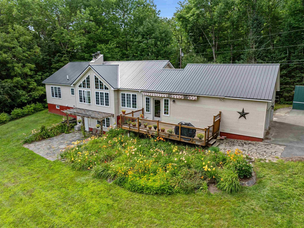 Photo of 78 Ingerson Road, Jefferson, NH 03583 (MLS # 5113332)