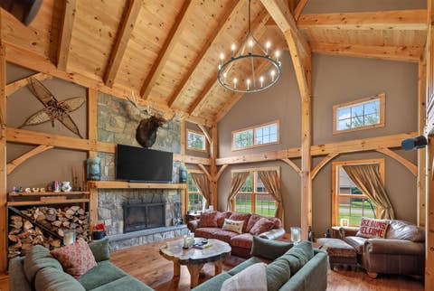 Photo of 28 Partridge Run Road, Dover, VT 05356 (MLS # 5105592)