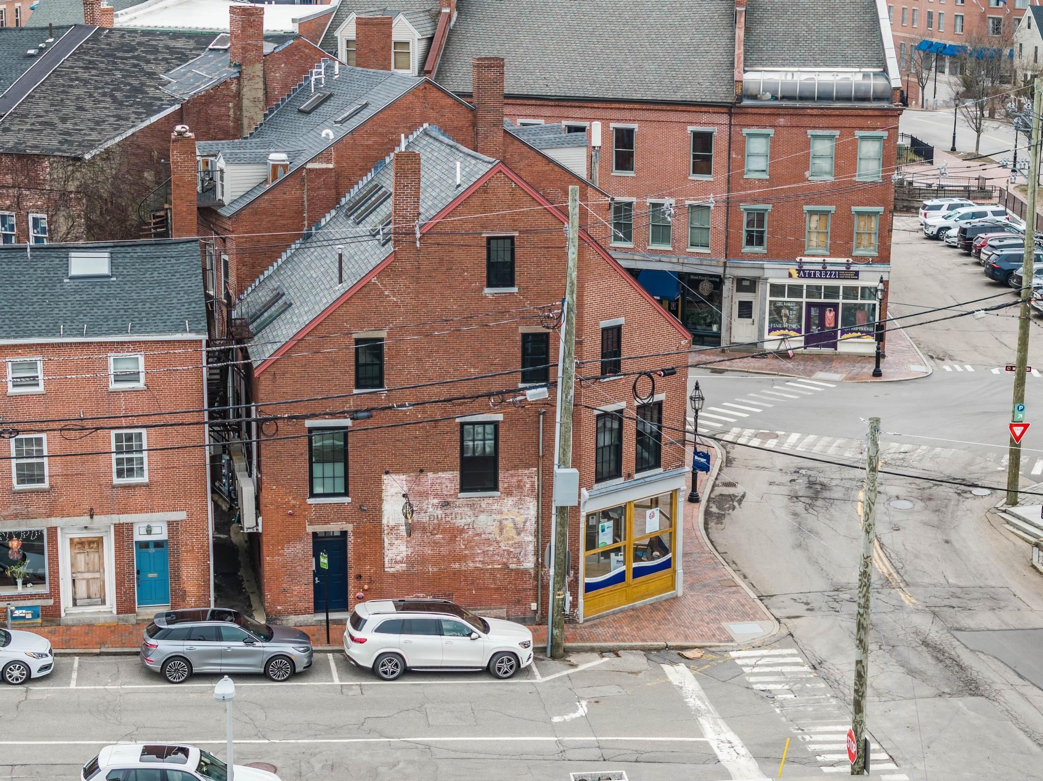 8 Bow Street