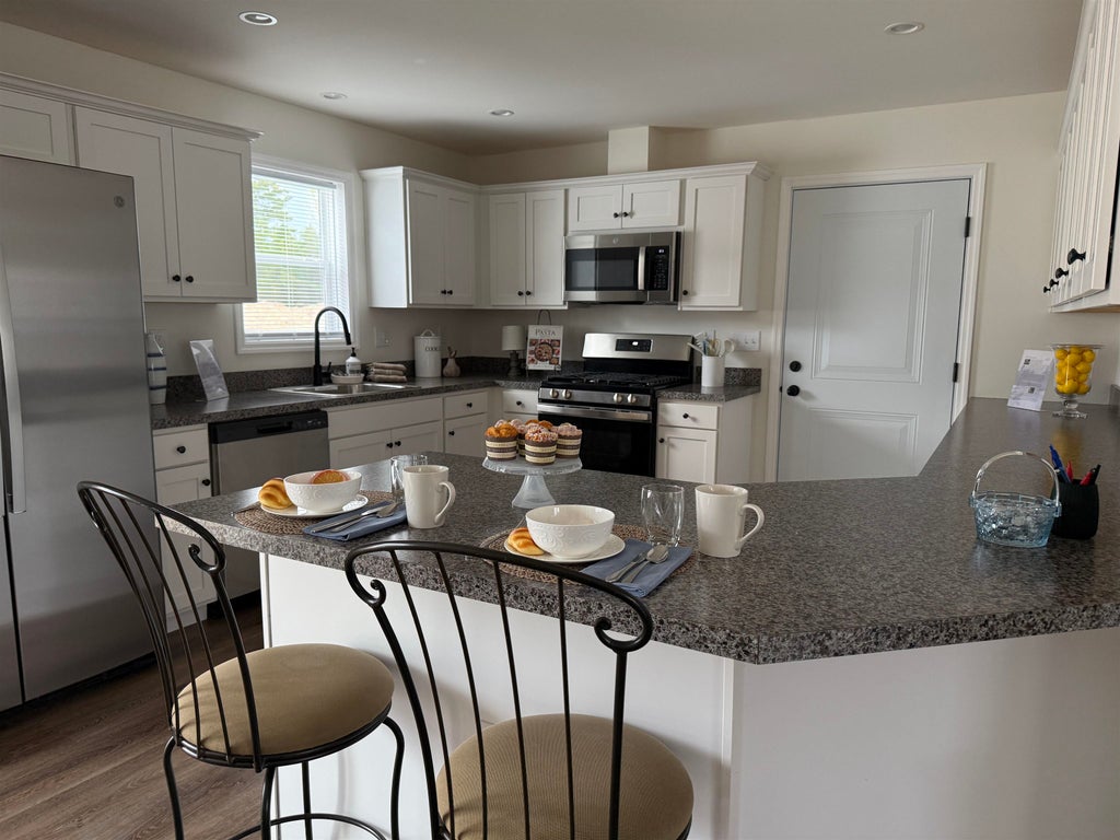 Photo of 79 Crescent Street #90-15-1, Plymouth, NH 03264 (MLS # 5111697)