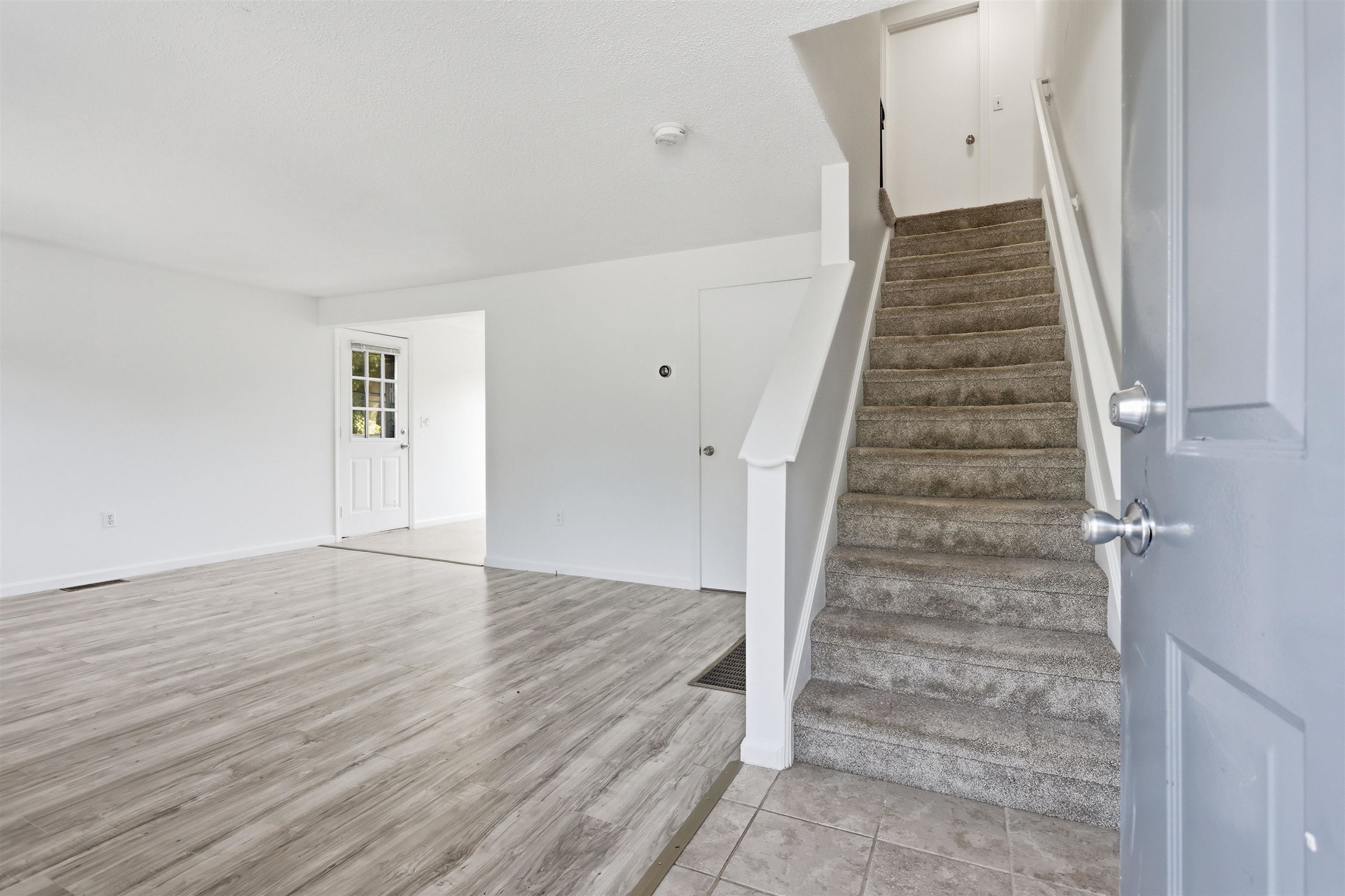 17 Juniper Road L