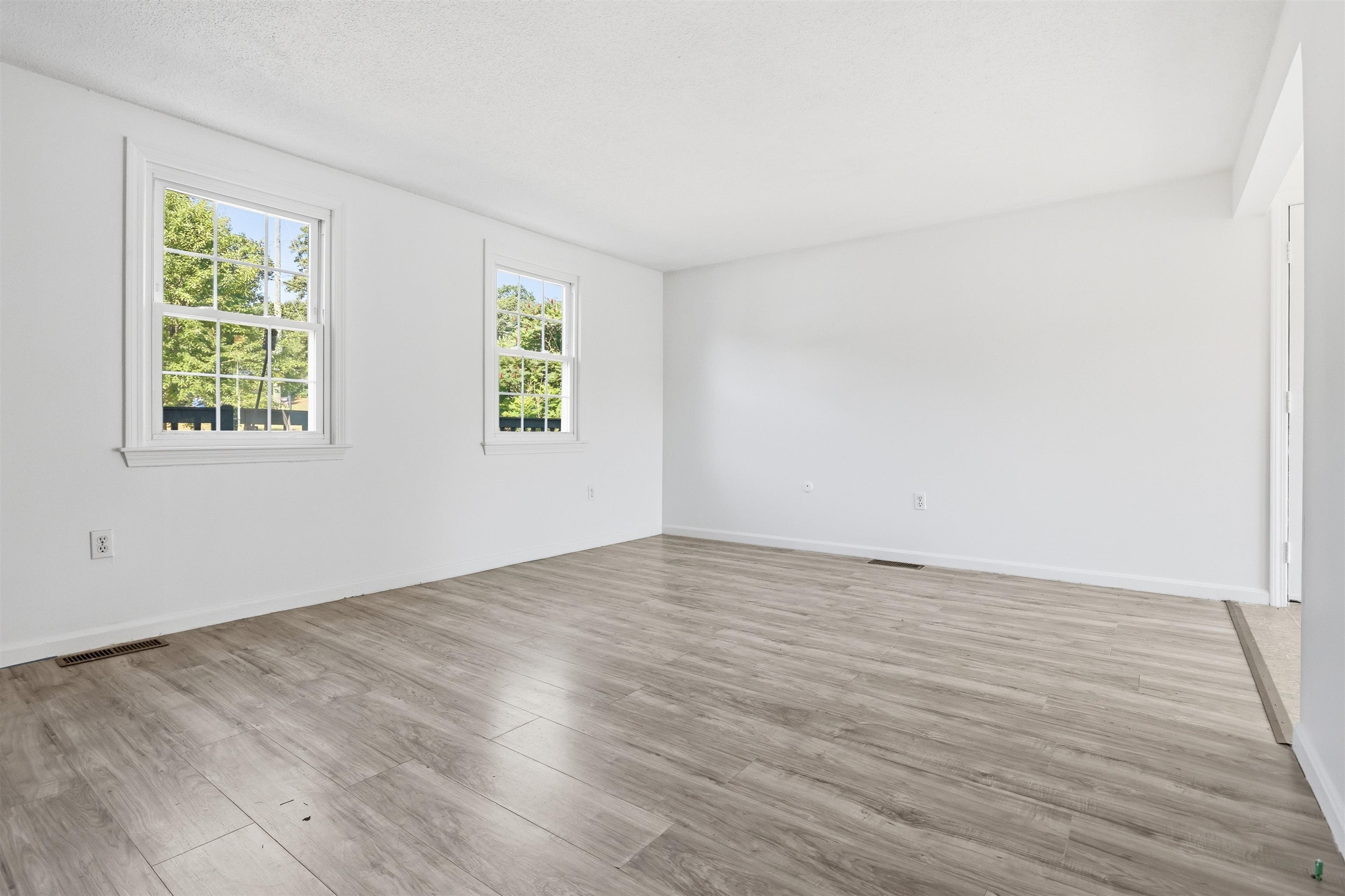 17 Juniper Road L