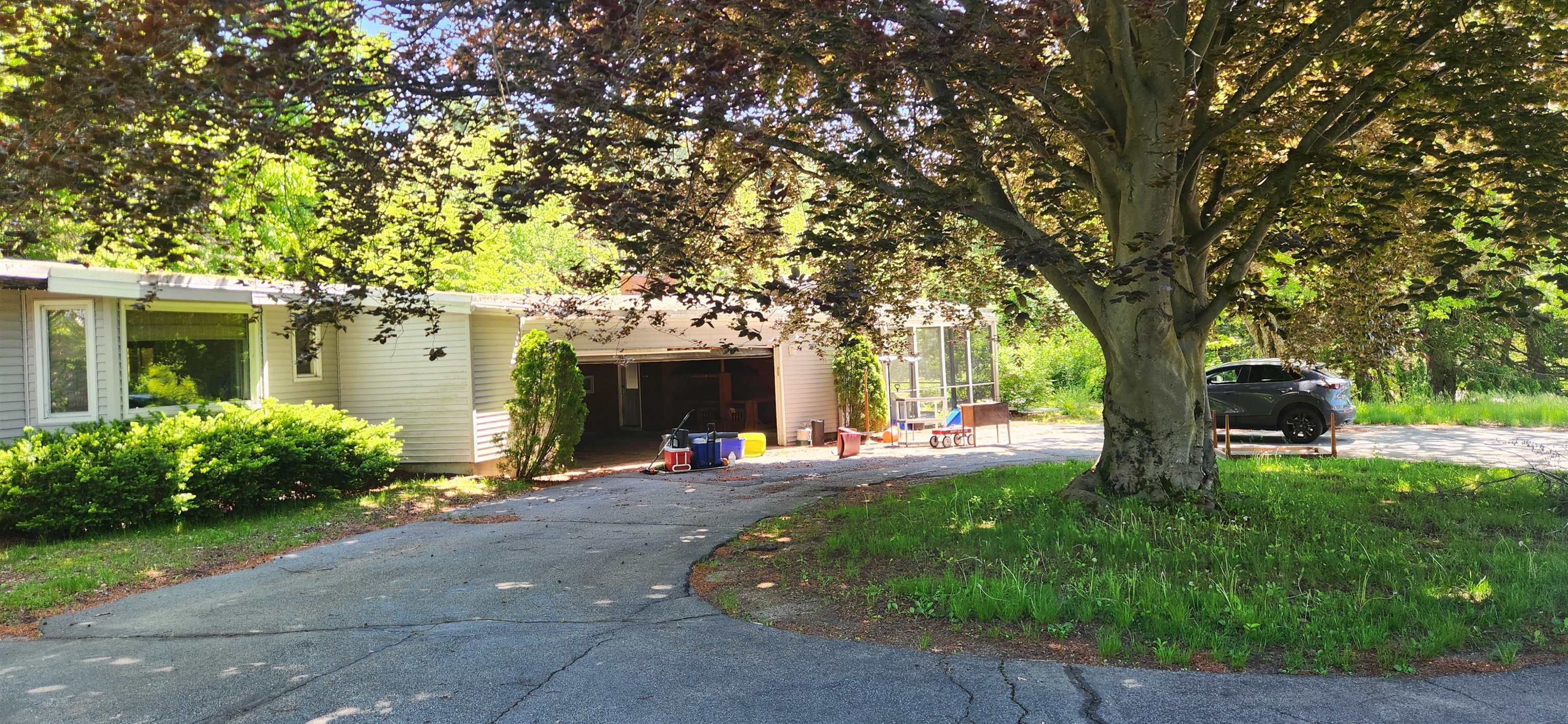 106 McLane Lane