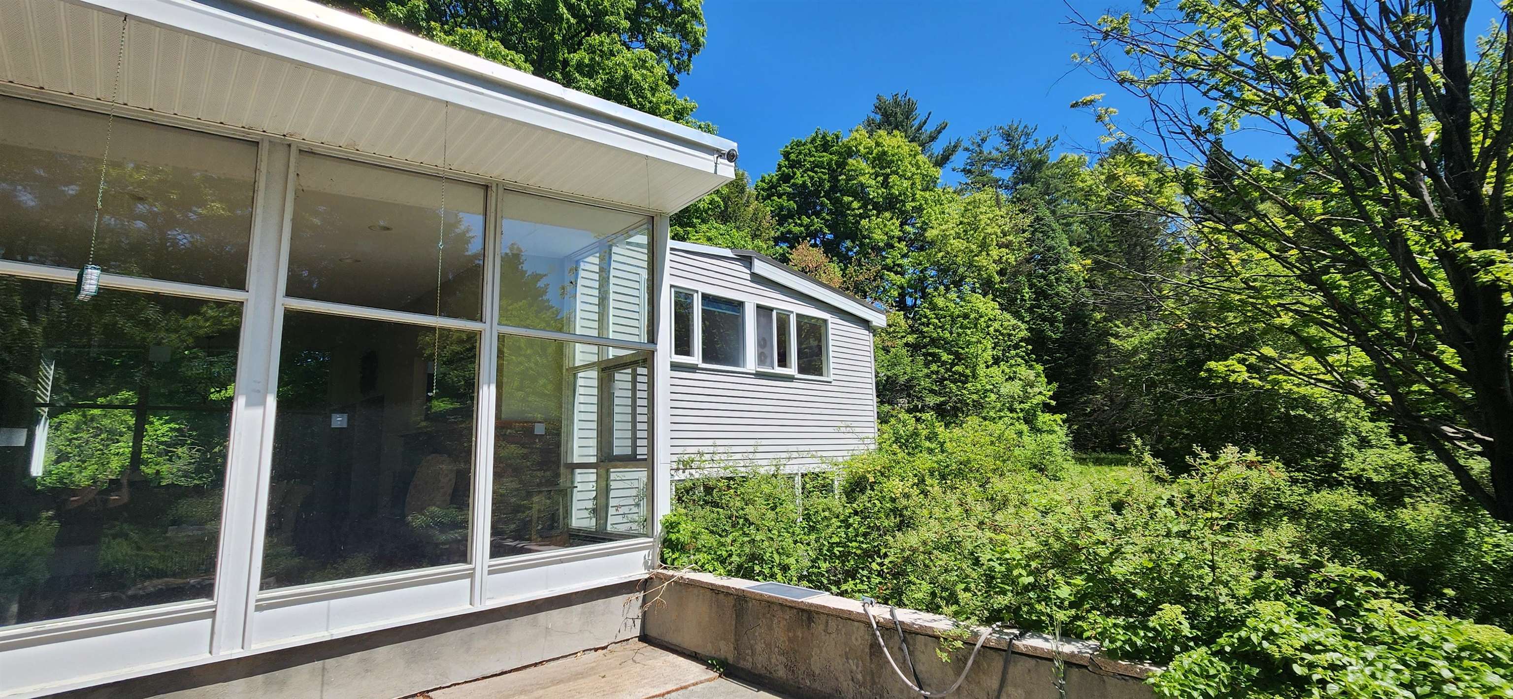 106 McLane Lane