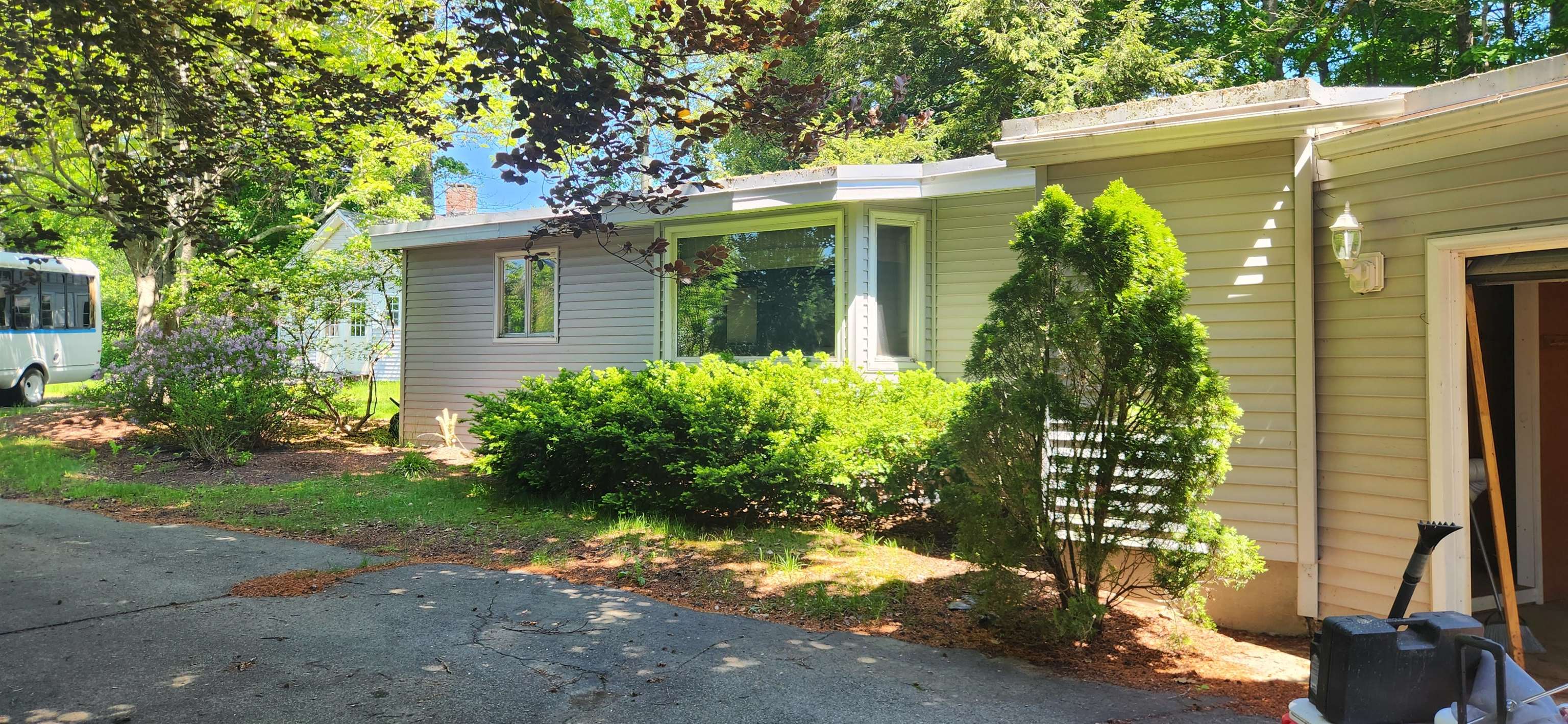 106 McLane Lane