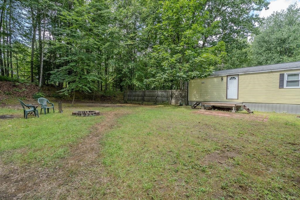 169 Calef Highway