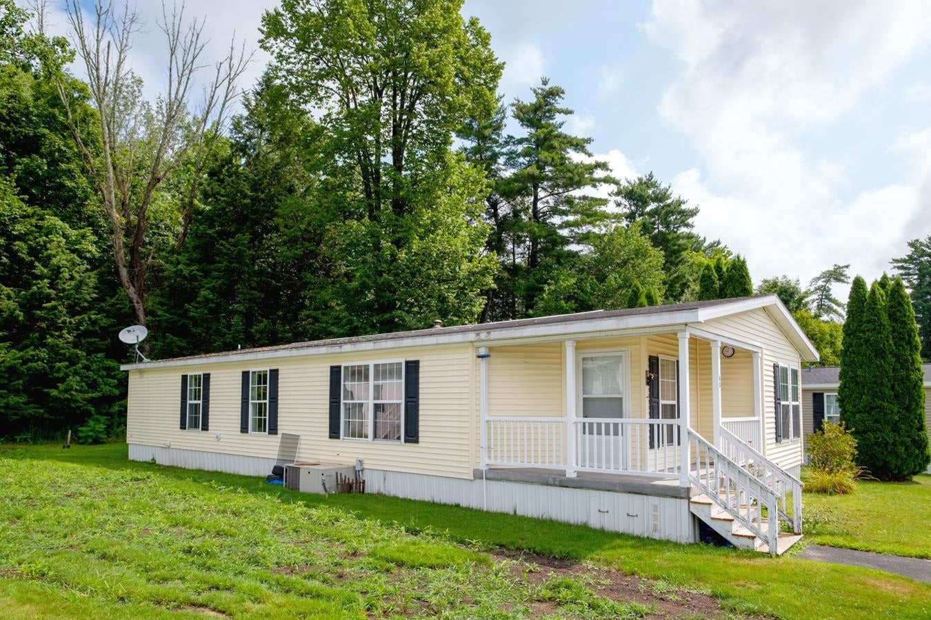 290 Calef Highway A5