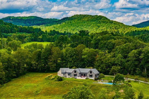 Property photo of 353 Cabot Road, Woodstock, VT 05091