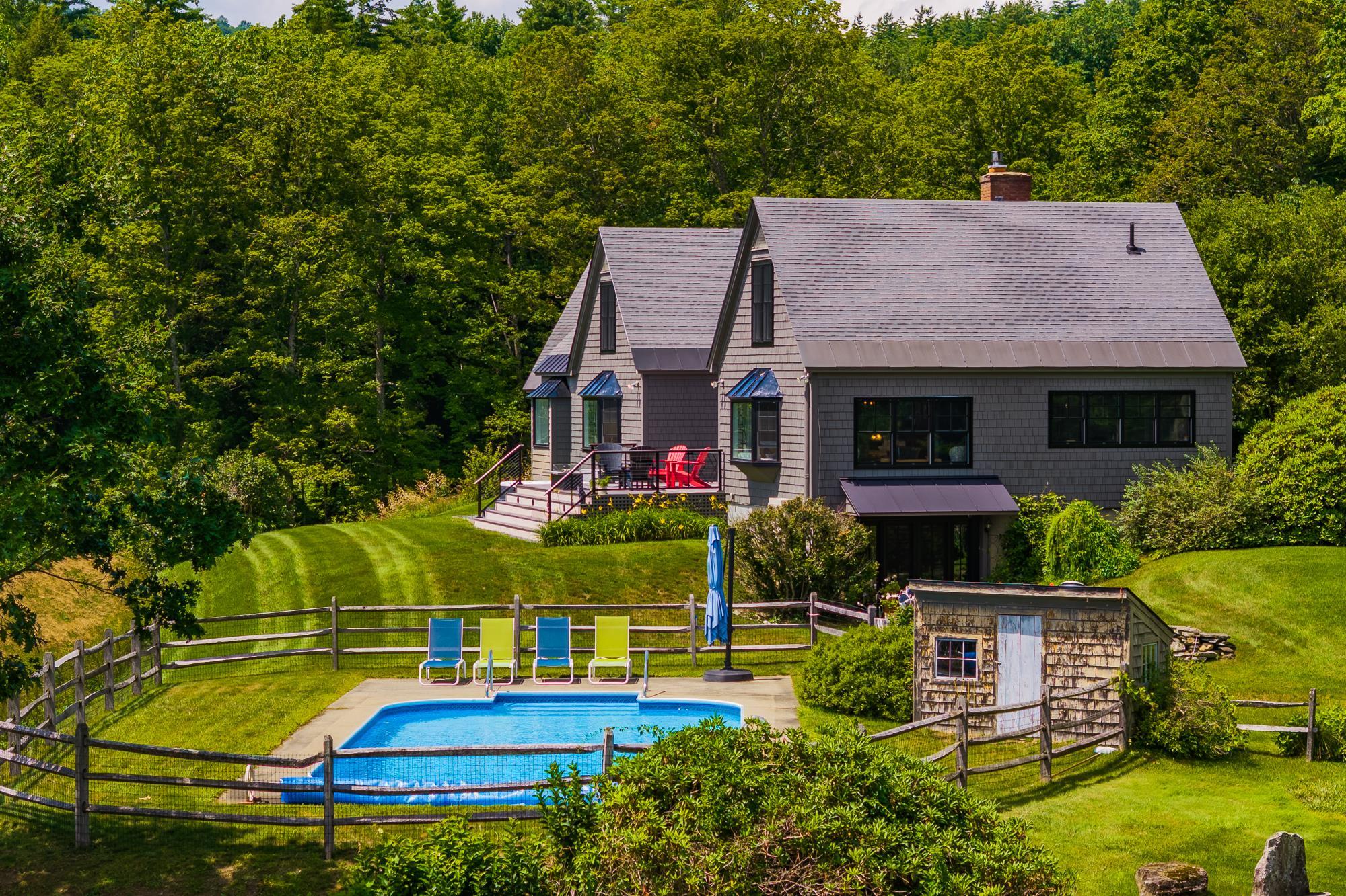 353 Cabot Road