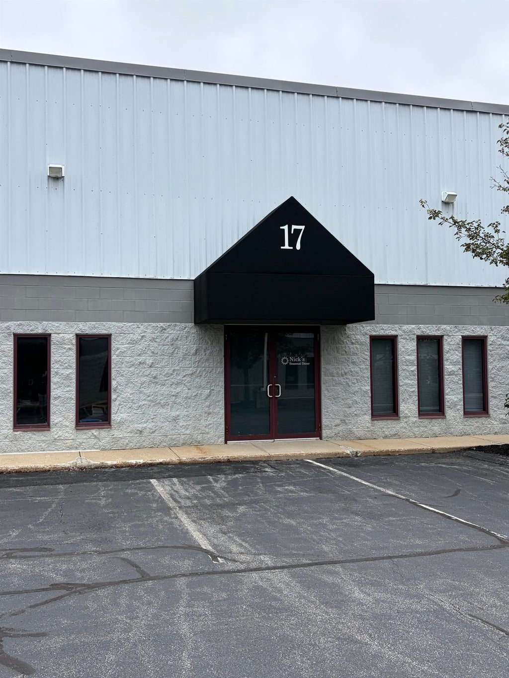 Photo of 17 Route 125, Kingston, NH 03848 (MLS # 5108523)