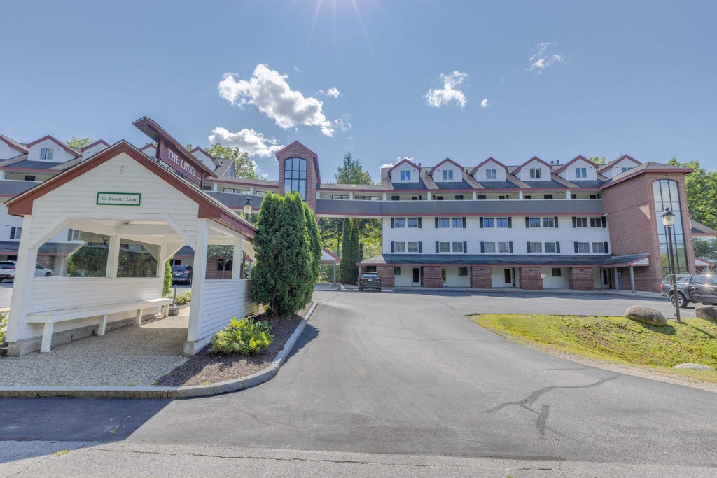 Photo of 10 Bunker Lane #107, Lincoln, NH 03251 (MLS # 5113272)