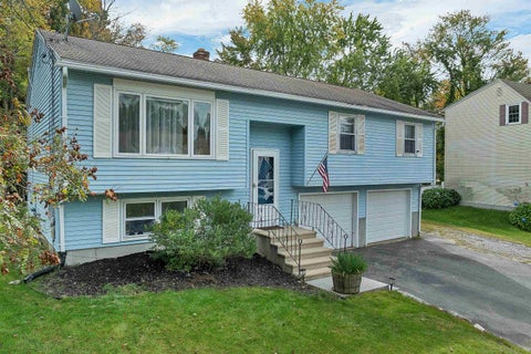 Photo of 197 Charlotte Street, Manchester, NH 03103 (MLS # 5113010)