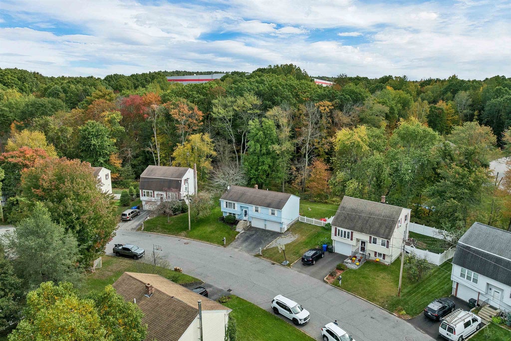 Photo of 197 Charlotte Street, Manchester, NH 03103 (MLS # 5113010)