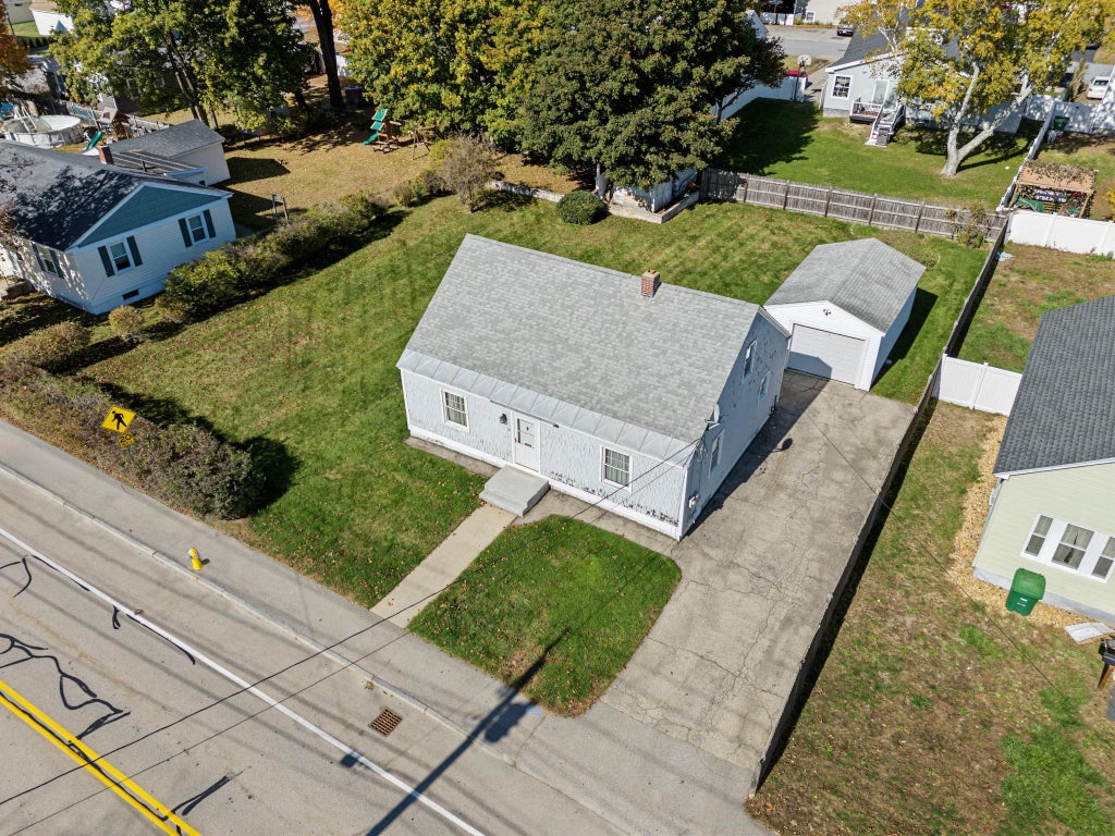 Photo of 68 Burke Street, Nashua, NH 03060 (MLS # 5115364)