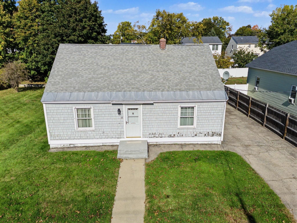 Photo of 68 Burke Street, Nashua, NH 03060 (MLS # 5115364)