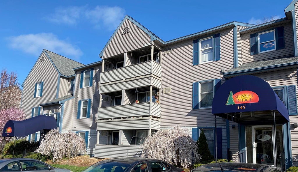 Photo of 175 Eastern Avenue #204, Manchester, NH 03104 (MLS # 5105119)