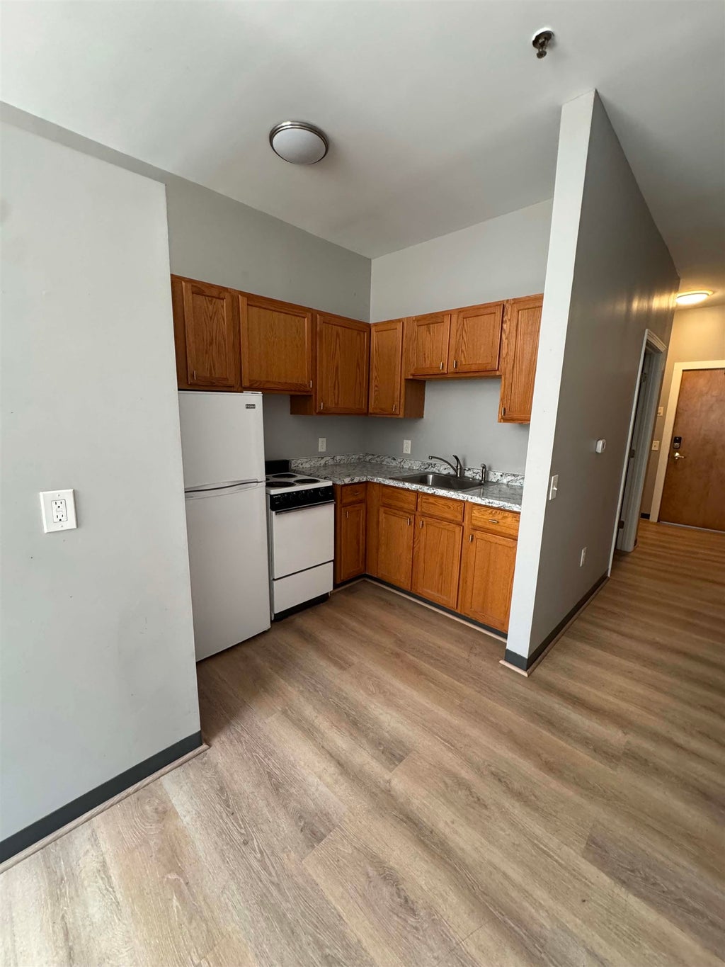 Photo of 13 Central Square #105, Keene, NH 03431 (MLS # 5106789)
