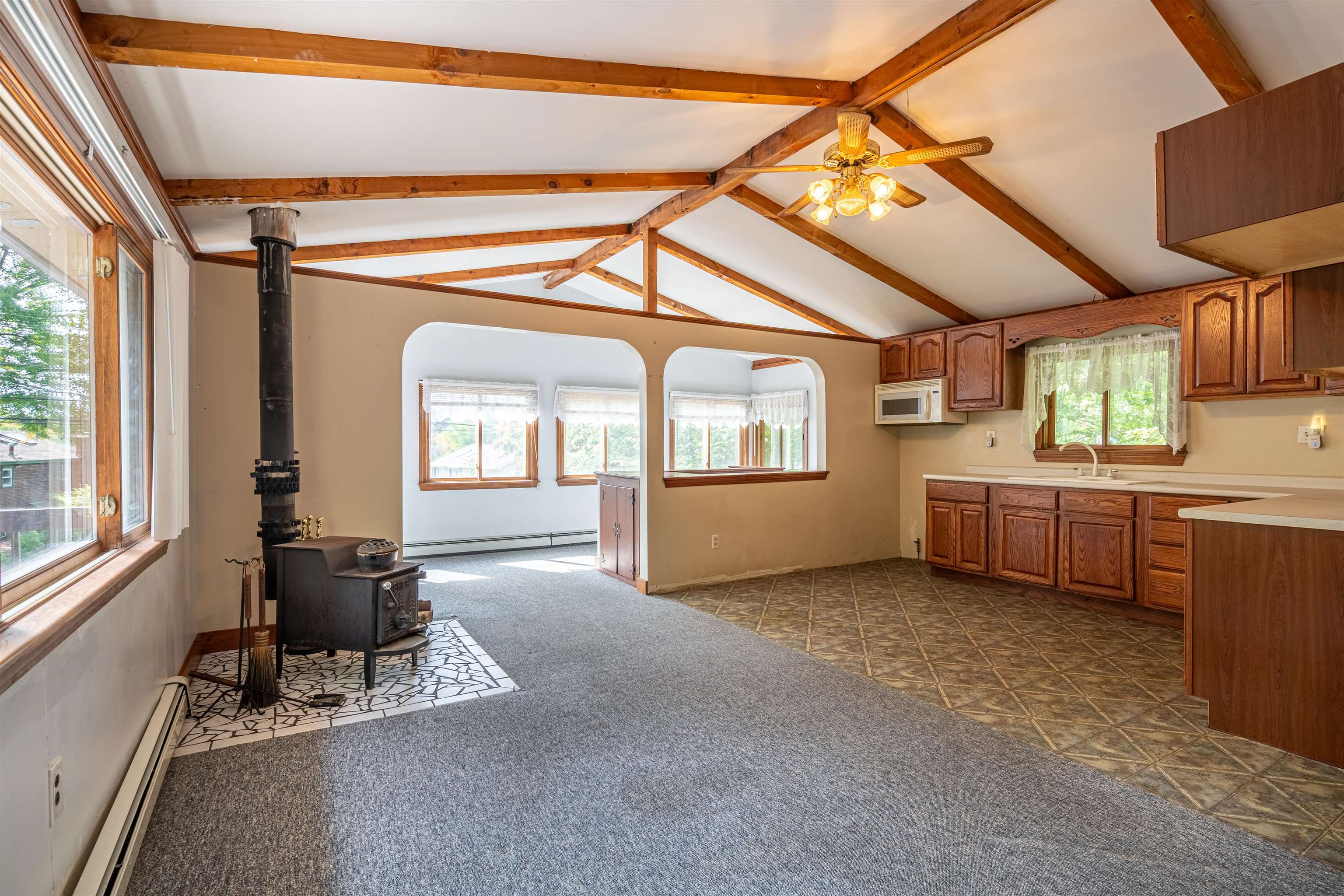 113 Lakeshore Drive