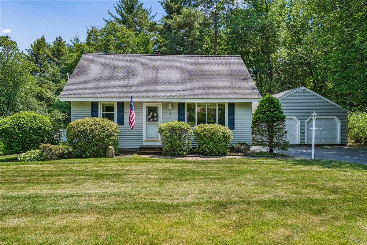 4 Gosselin Avenue