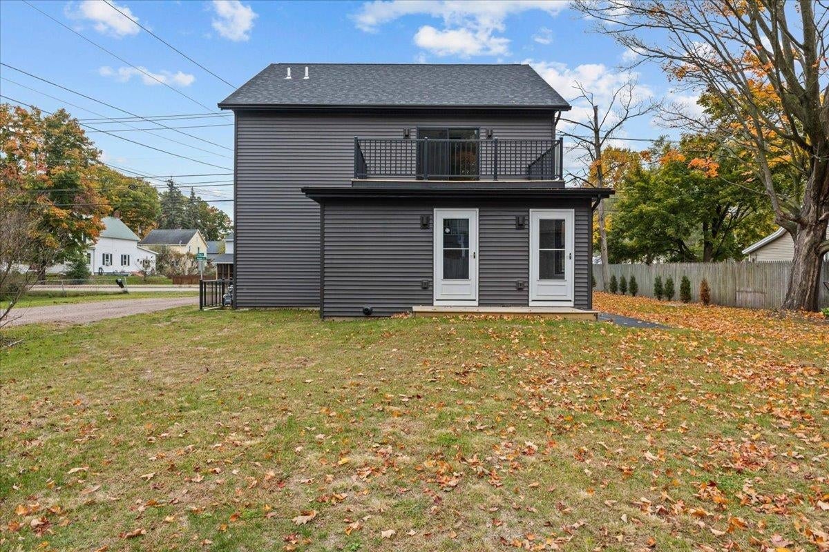 40 Maple Street