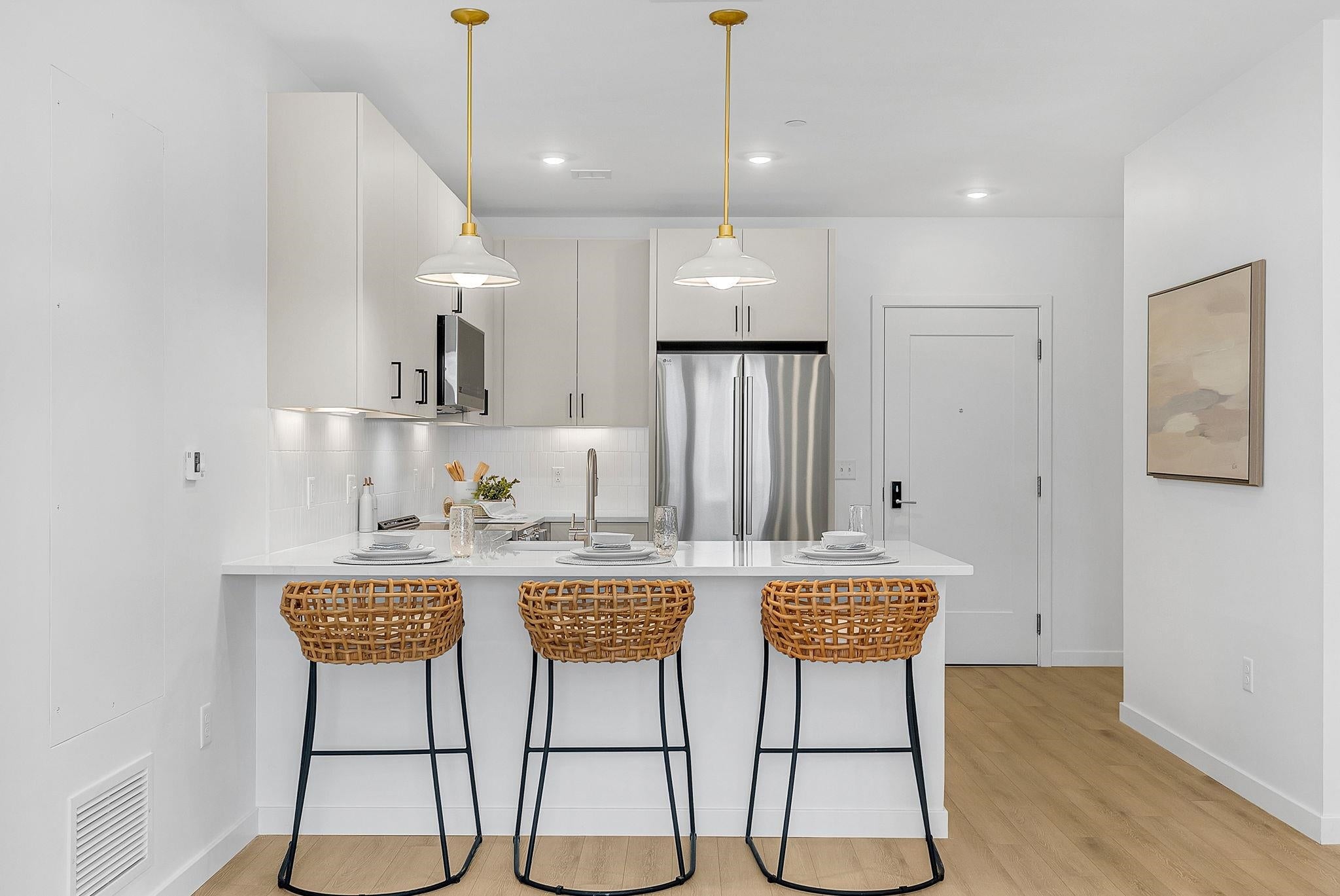 80 Constitution Avenue 417