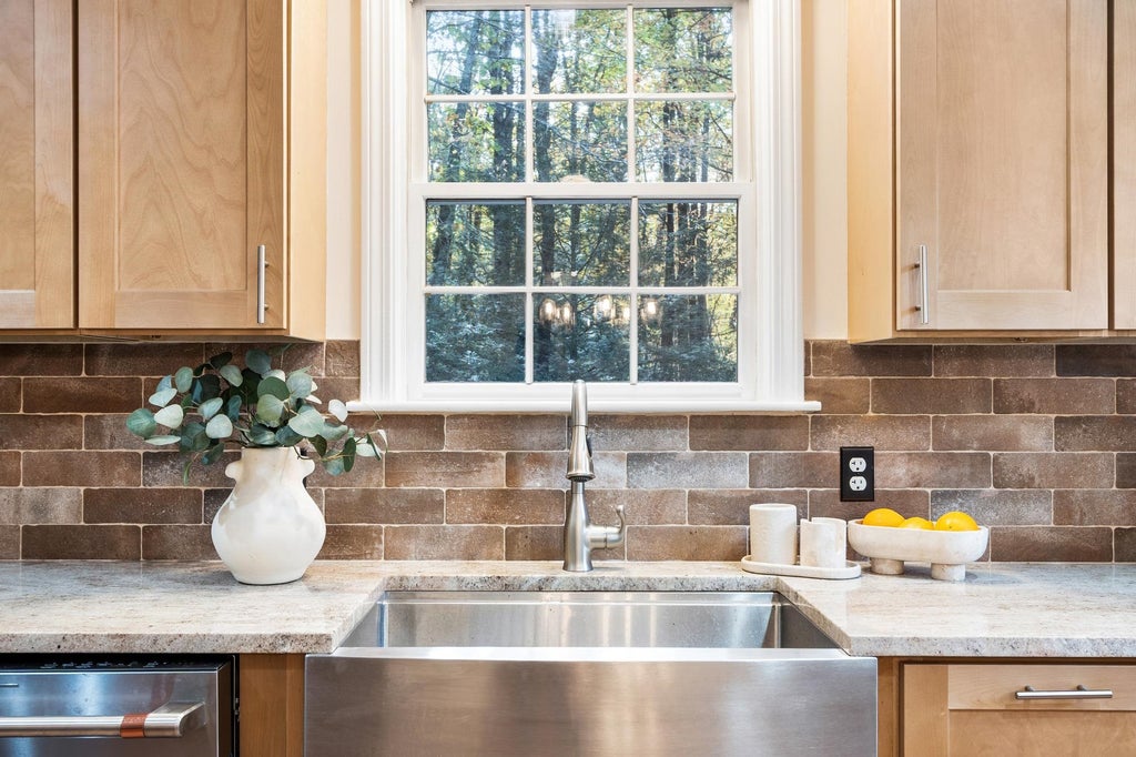 Photo of 42 Crystal Drive, Hampton Falls, NH 03844 (MLS # 5115624)