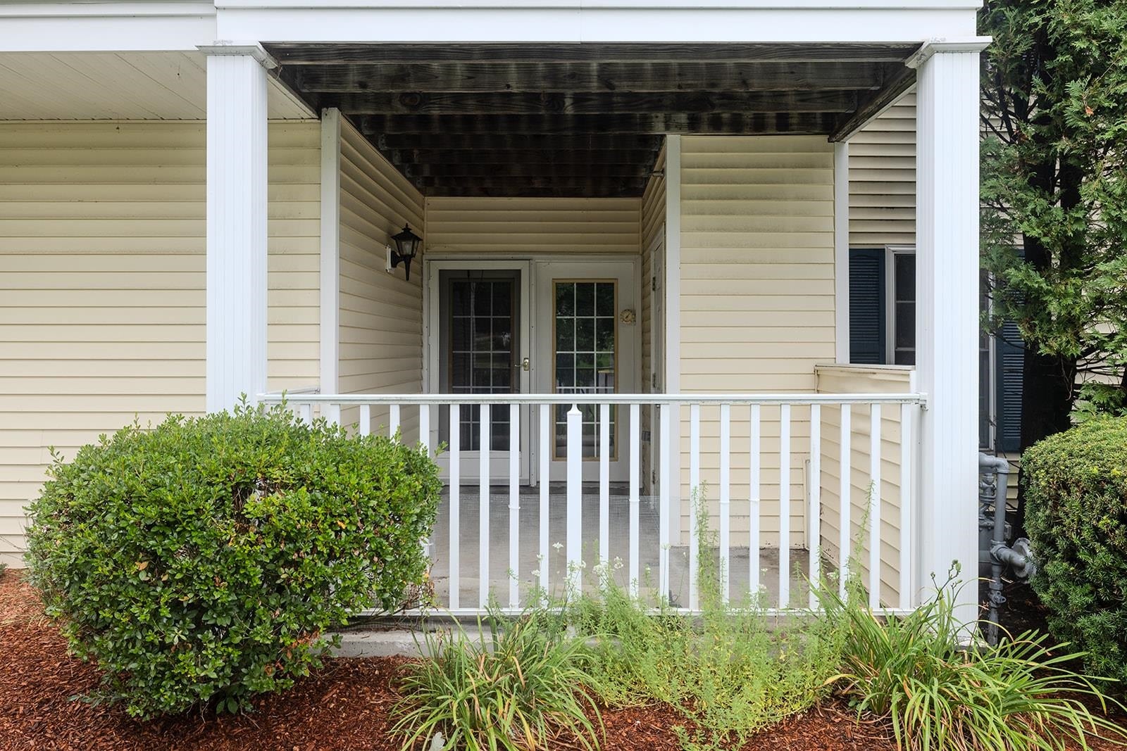 5 Crosswoods Path Boulevard 11