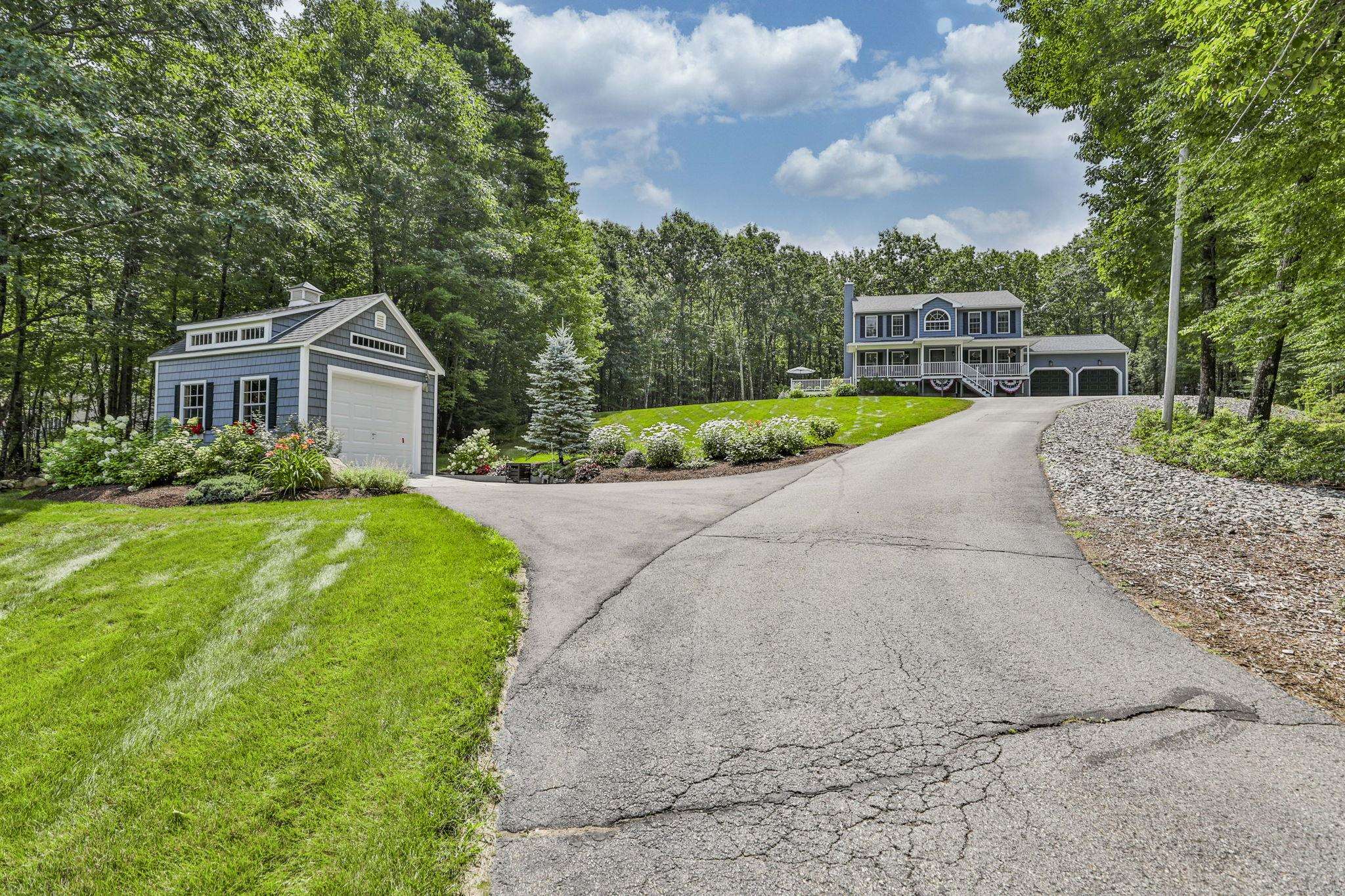 10 Mosher Drive