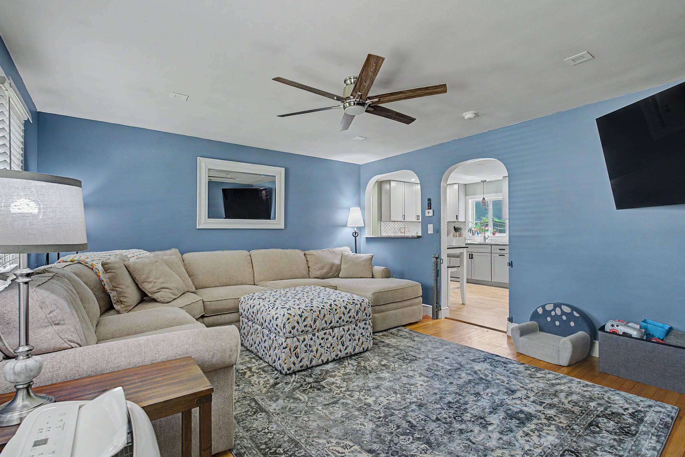 30 Elmview Circle