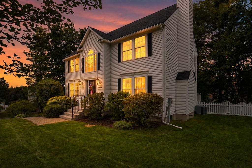 Photo of 22 Virginia Court, Hooksett, NH 03106 (MLS # 5107360)