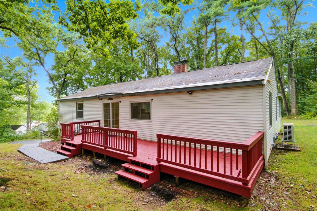 Photo of 182 Buck Street #123, Pembroke, NH 03275 (MLS # 5108185)