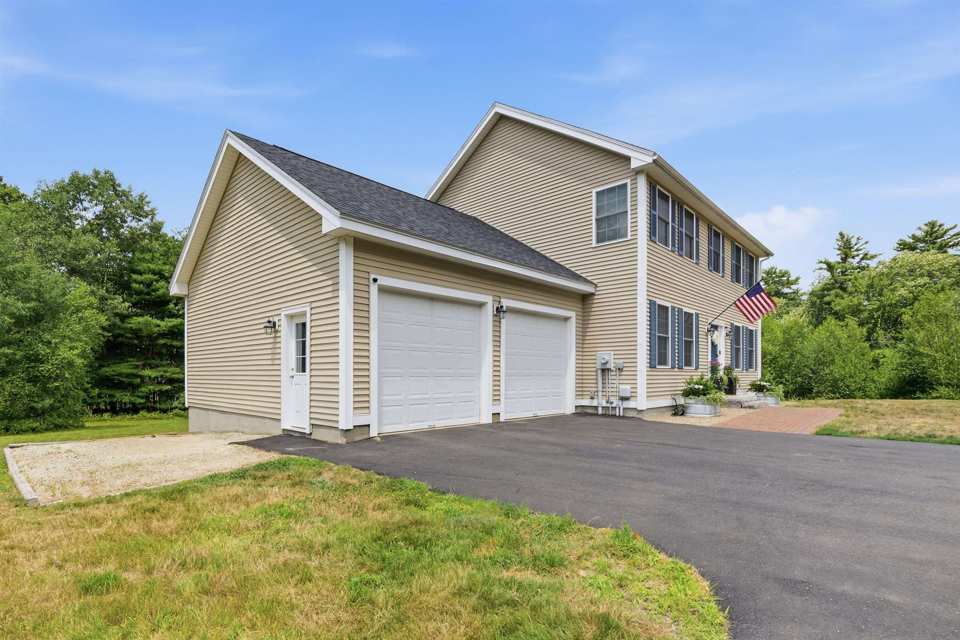 34 Dunbarton Center Road