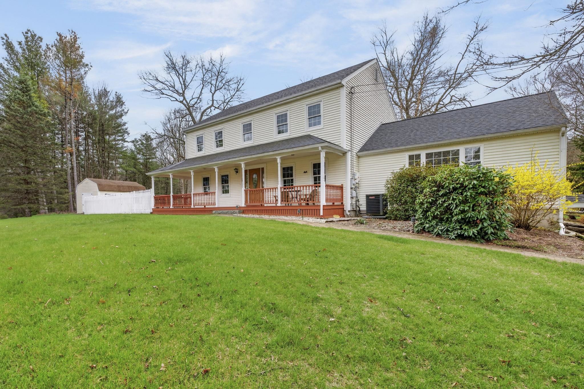2 Windsor Drive