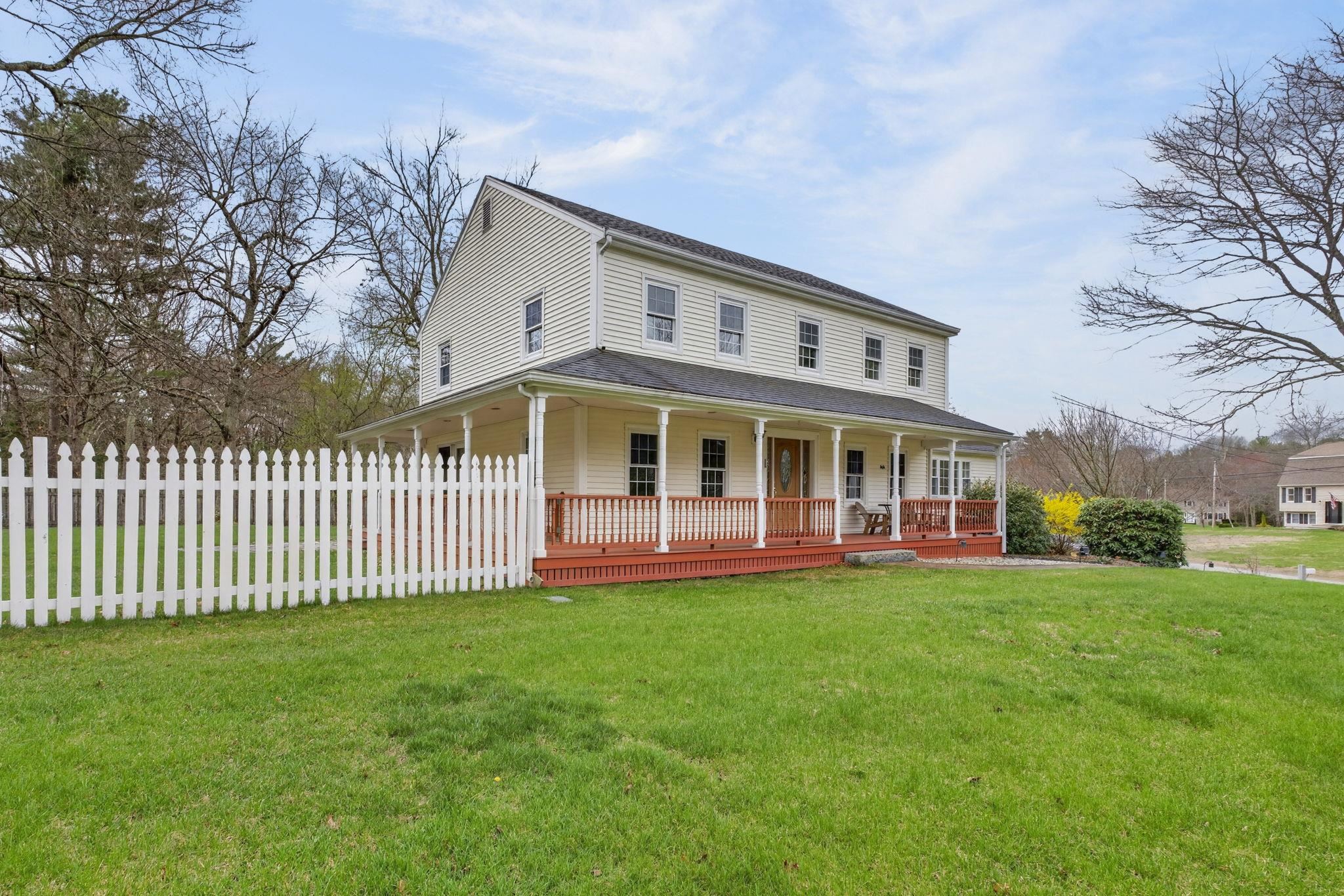 2 Windsor Drive